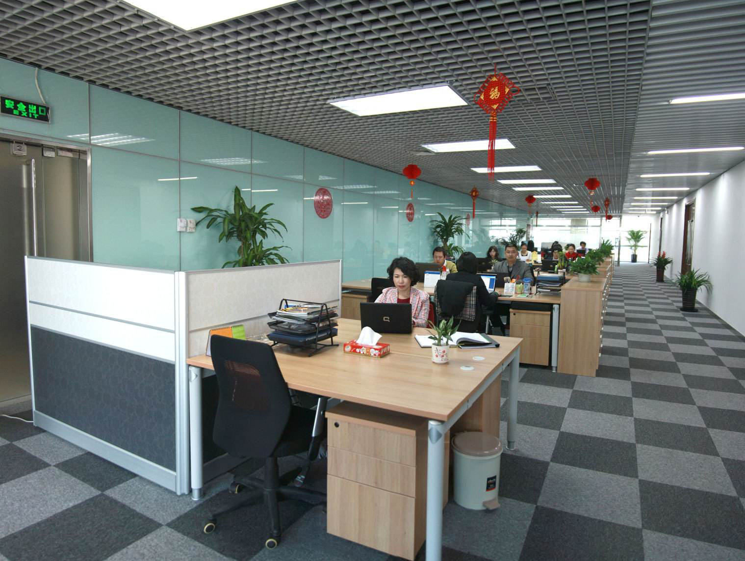昱齊盛人力資源與河南愛(ài)幫人力簽定勞務(wù)資源合作